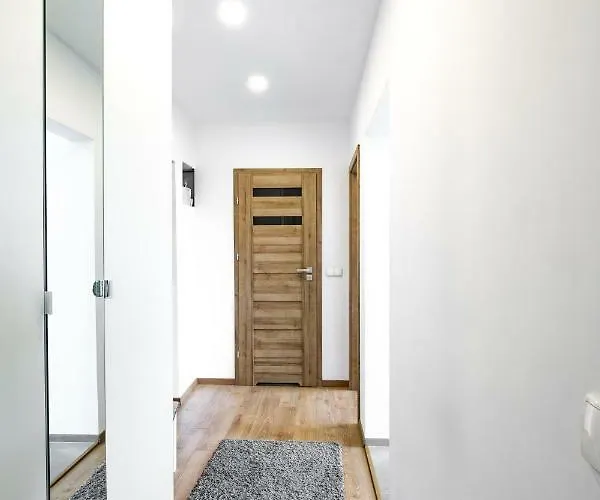 8 아파트 자코파네